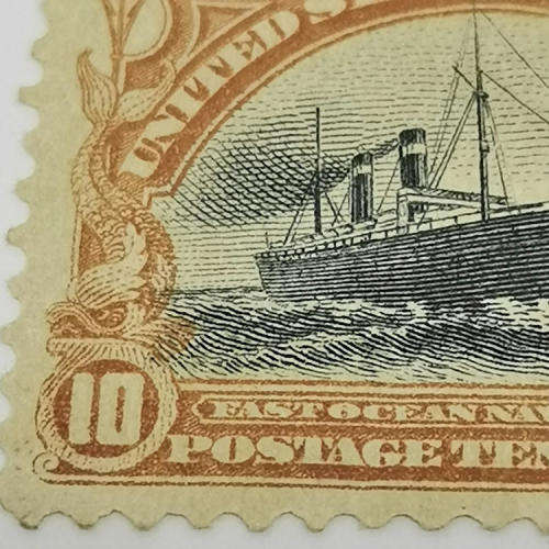 USA - SG 305 Ten Cent mint stamp - hinged