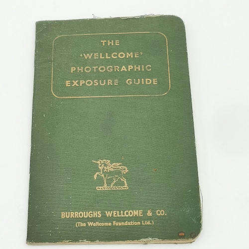 The Wellcome photographic exposure guide - Vintage