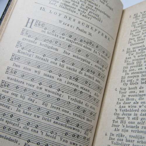 Pair of 1918 Psalmen and Gezangen pocket books