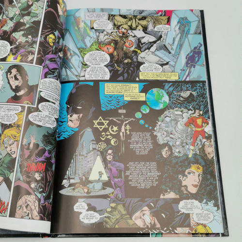 DC Comics Wonder Women Paradise Lost graphic novel