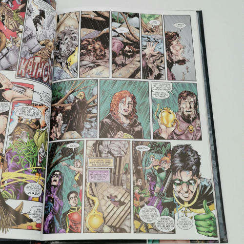 DC Comics Wonder Women Paradise Lost graphic novel