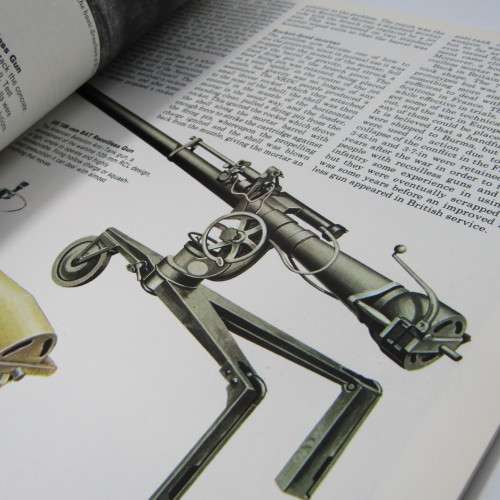 4 History of the World Wars special edition books