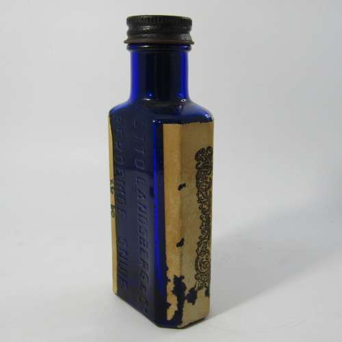 Vintage Otto Landsberg Snuff bottle - with label and still full of snuff