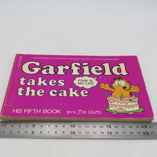 Garfield takes the Cake cartoon book by Jim Davis