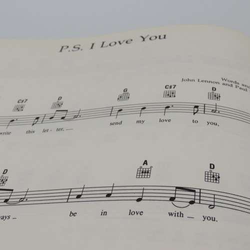 The Beatles Best - over 120 Lyrics and music of Great Beatles hits