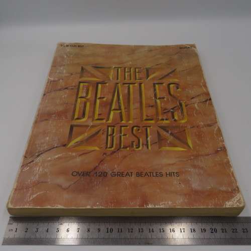 The Beatles Best - over 120 Lyrics and music of Great Beatles hits