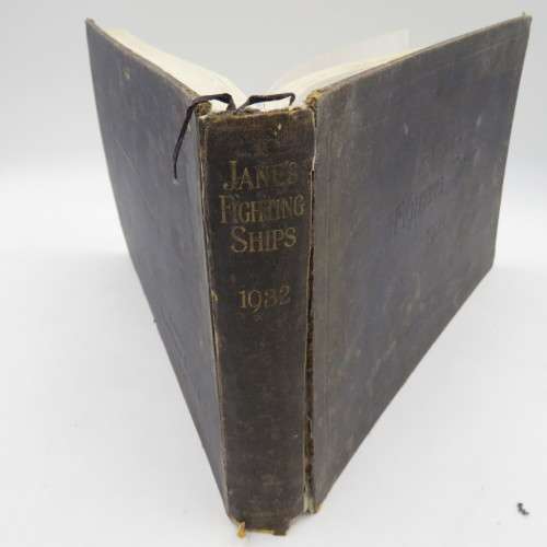 1932 Copy of Jane`s Fighting ships - scarce