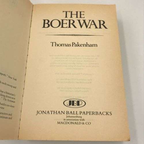 The Boer War - paperback by Thomas Pakenham - some loose papers