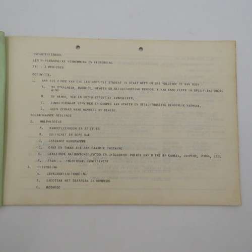 SA Army 1980`s VELDKUNS booklet no 2386 - scarce