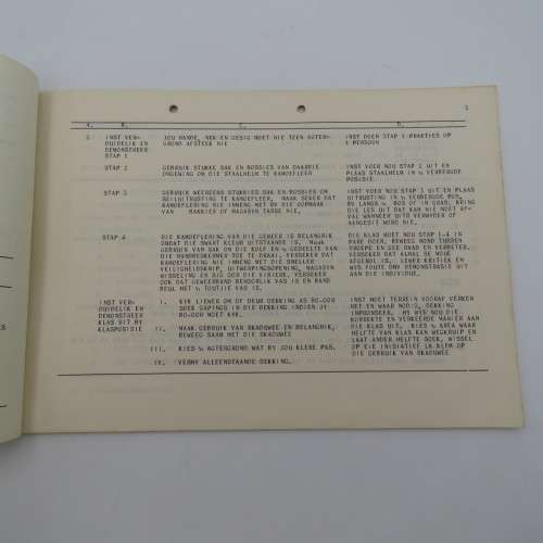 SA Army 1980`s VELDKUNS booklet no 2386 - scarce