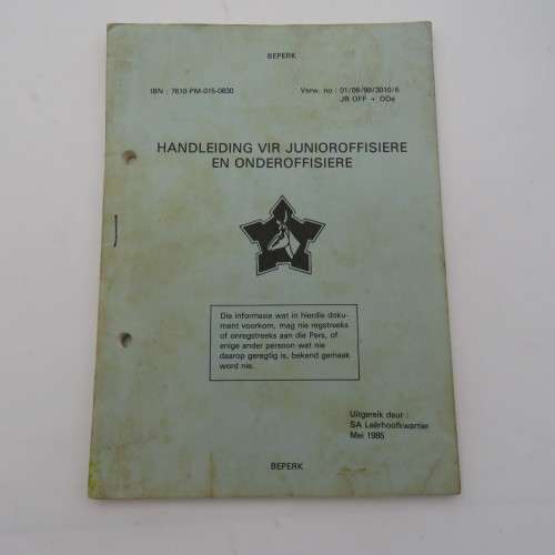 1985 - Handleiding vir junioroffisiere en onderoffisiere - SA Army