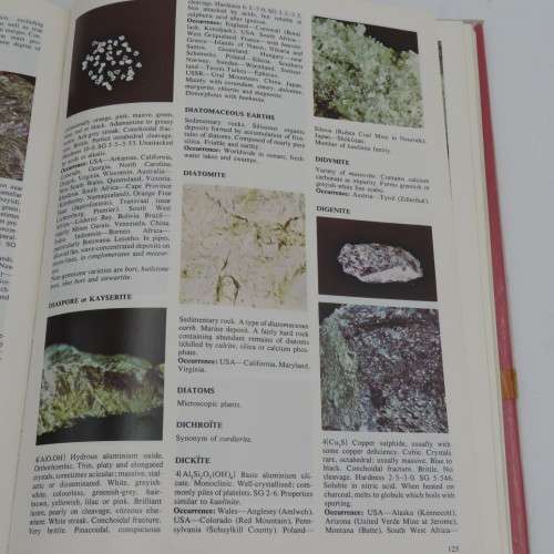 The Colletor`s Encyclopedia of Rocks and Minerals by A.F.L Deeson