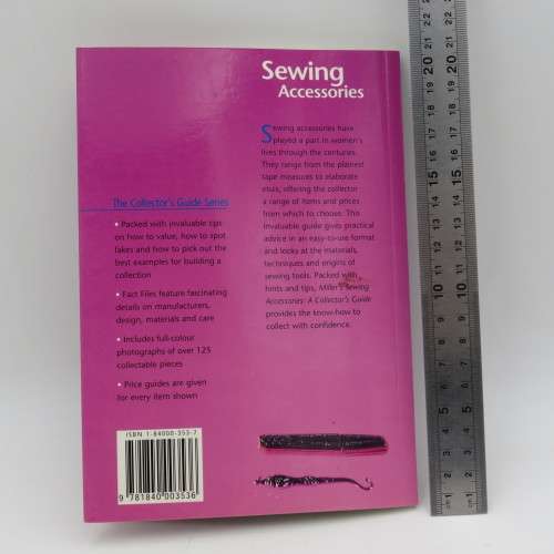 Miller`s Sewing Accessories collector`s guide by Elaine Gaussen