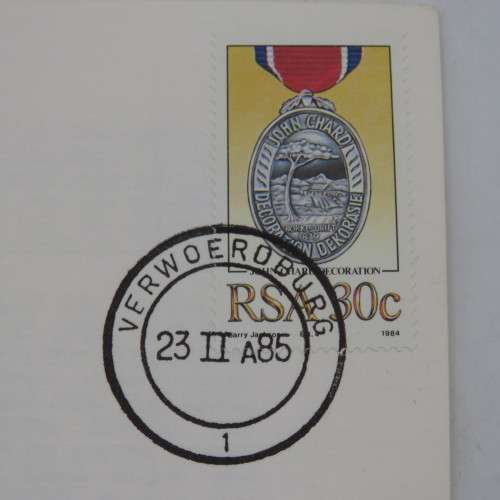Pair of VC recipient covers one signed by recipient QGM Smythe plus one with wrong number 6810 of 80