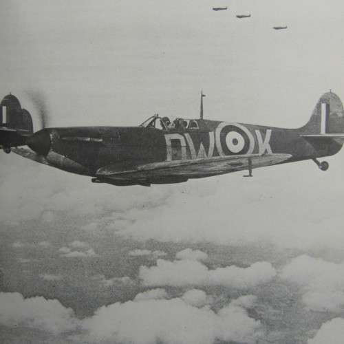 Douglas Bader - Fight or the sky The story of the Spitfire and Hurricane Signed by Douglas Bader