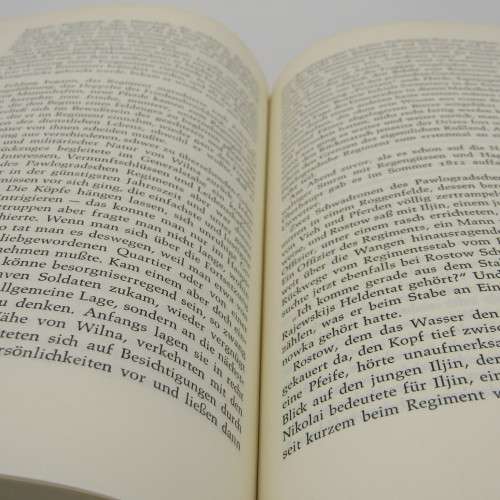 1961 First issue of Krieg and Frieden (war & peace) in German - Top condition