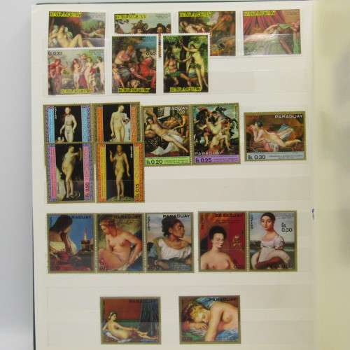 Thematic stamp collection in excellent condition album - Over 120 Art stamps