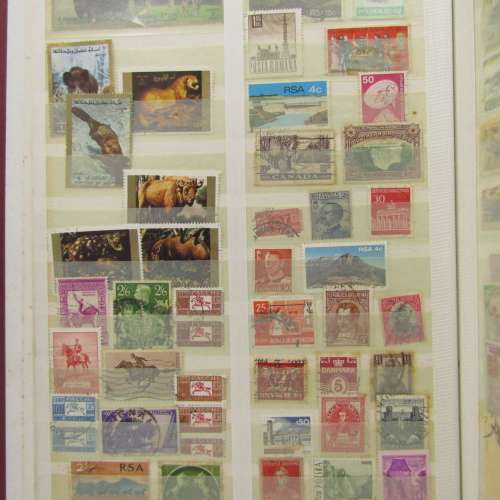 Album with Thematic stamps - 433 in Total