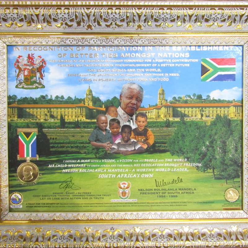Nelson Mandela Mr Child Welfare contributor certificate in frame