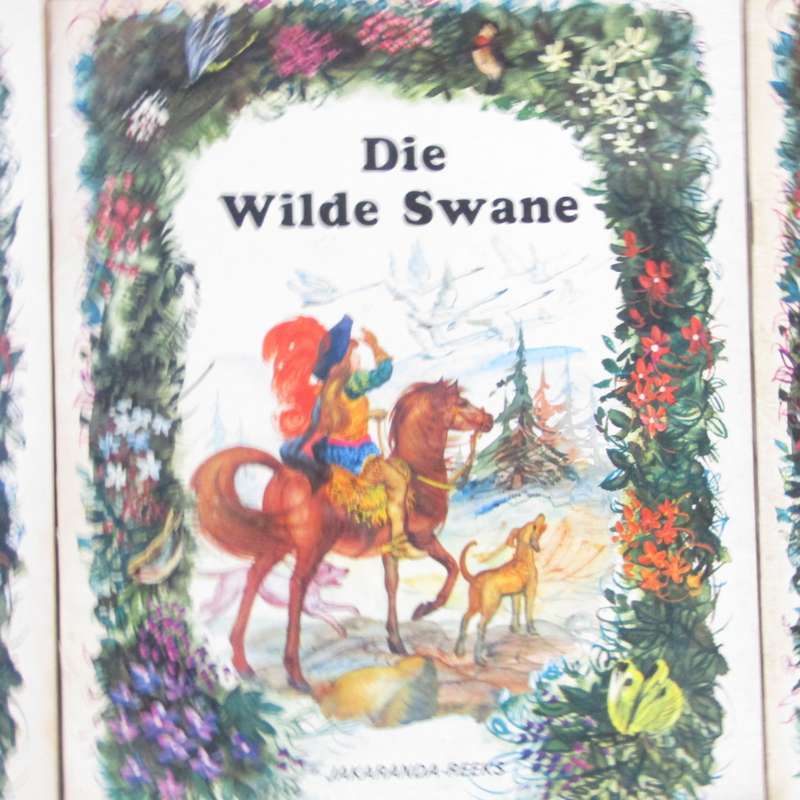 Lot of 11 Vintage Jakaranda Reeks Afrikaans kids story books