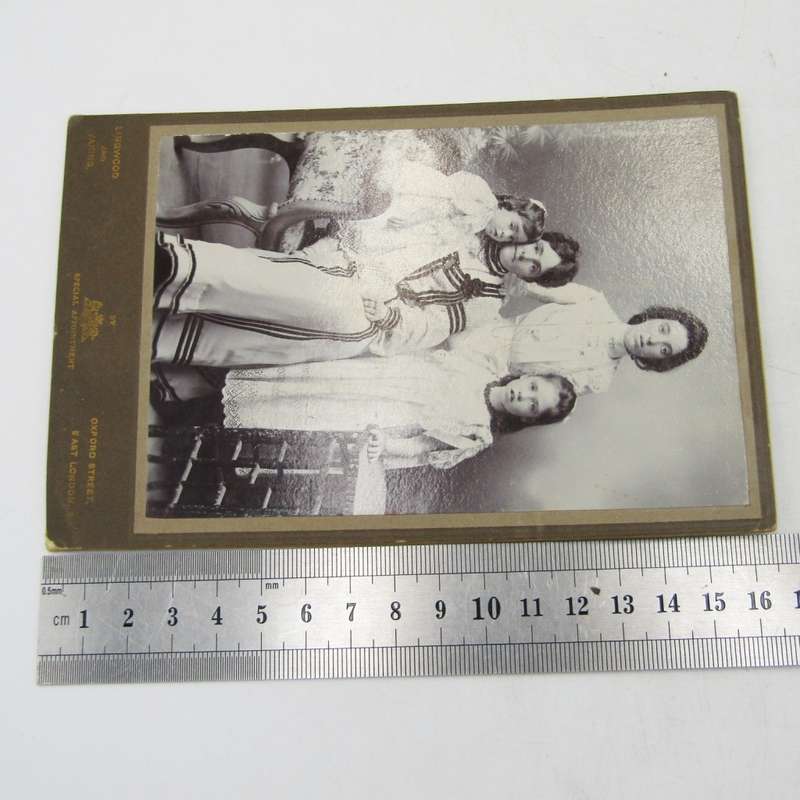 1903 photo sent to the mother & grandmother of the subjects