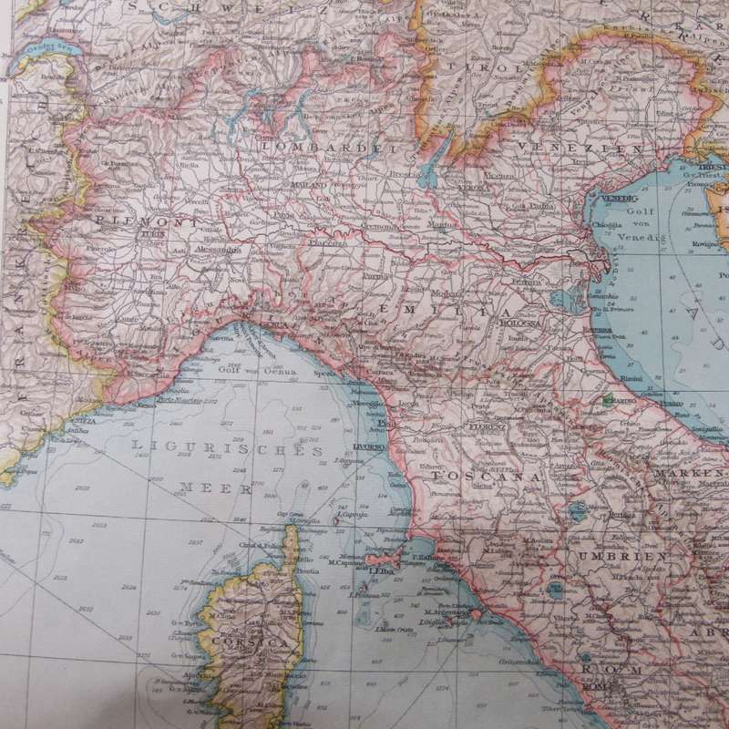 1901 Map of Italy on A2 - 1 : 500 000 scale