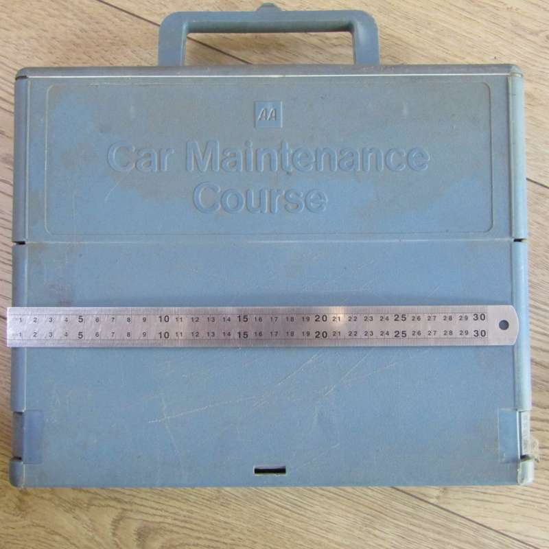 Vintage AA car Maintenance course in case