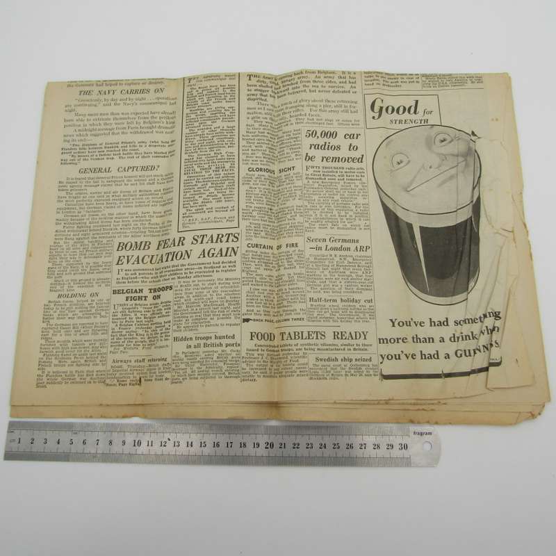 Rare Copy of the Daily Express for May 31st 1940 - This covers the retreat at Dunkirk