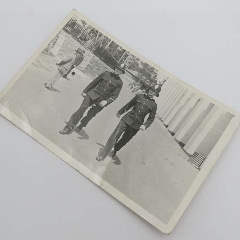 Vintage postcard of 2 police officers - South AFRICA - Identified as Aucamp and Pieter Kottich - cre