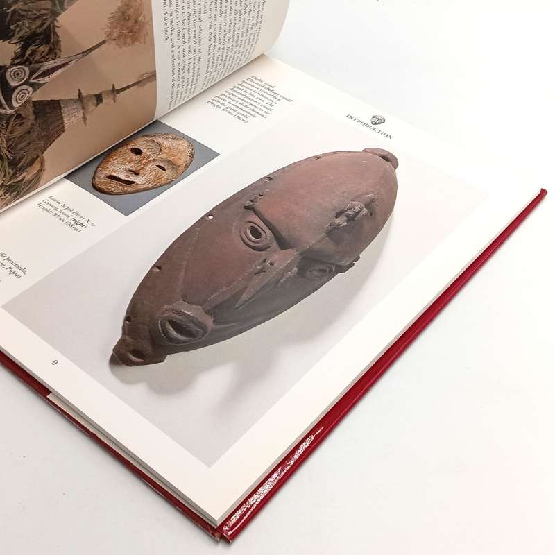 The Collector`s Guide to Masks by Timothy Teuten