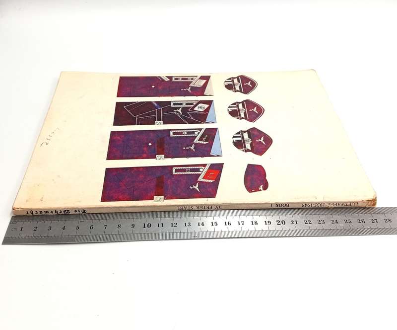 Luftwaffe uniforms, insignia, daggers and medals pf the German Air Force 1935 - 1945 - Book 1