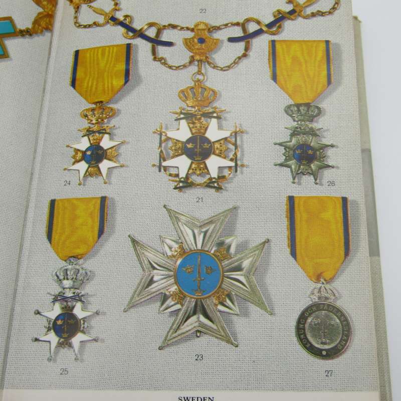 Orders, Medals and Decorations of Britain and Europe in colour by Paul Hieronymussen