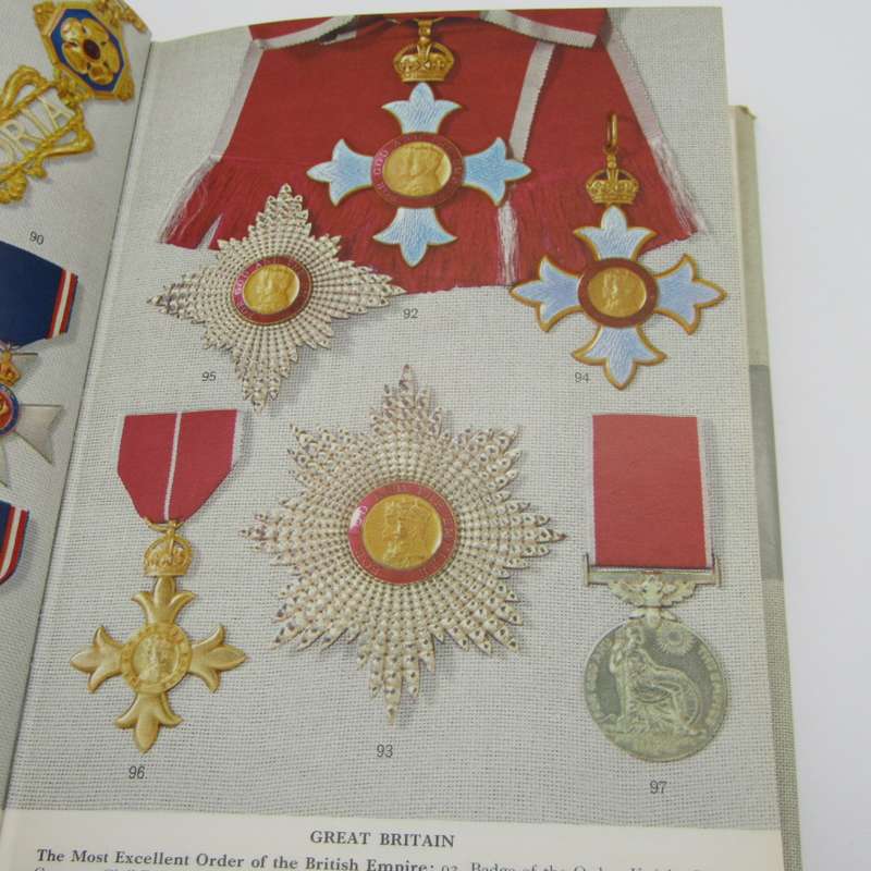 Orders, Medals and Decorations of Britain and Europe in colour by Paul Hieronymussen