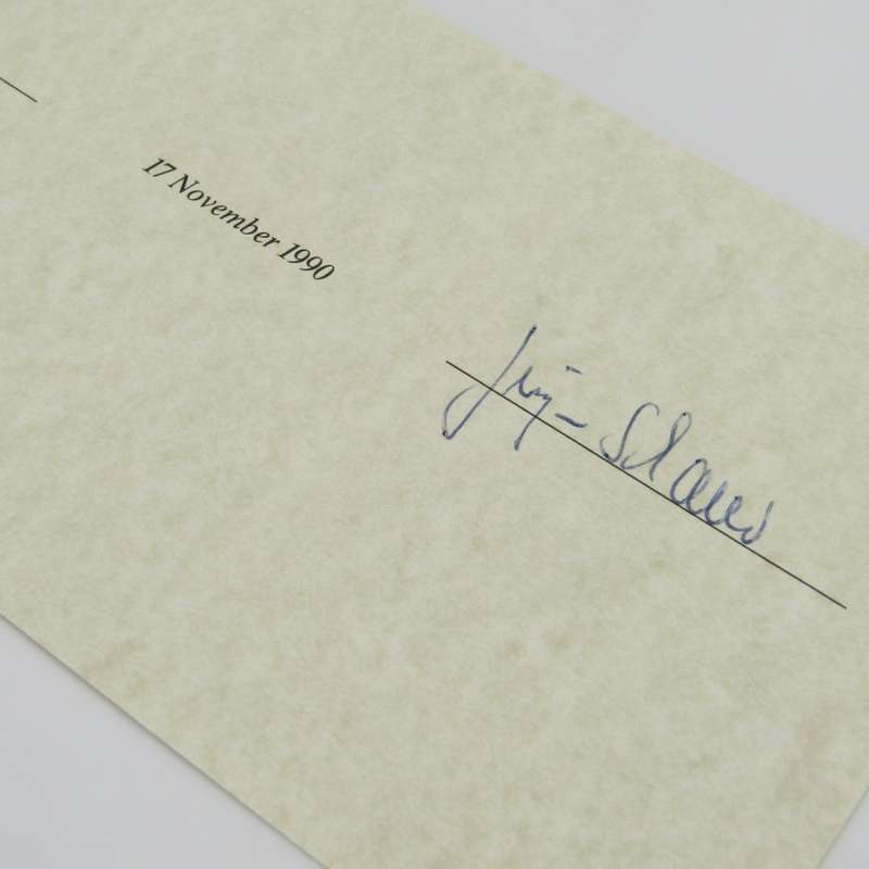 Internasional Coelacanths Trust cover signed by connected Persons on inner card