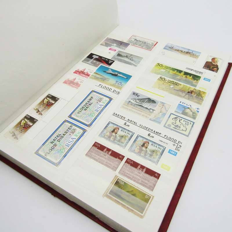 Excellent album with more than 650 South Africa mint stamps