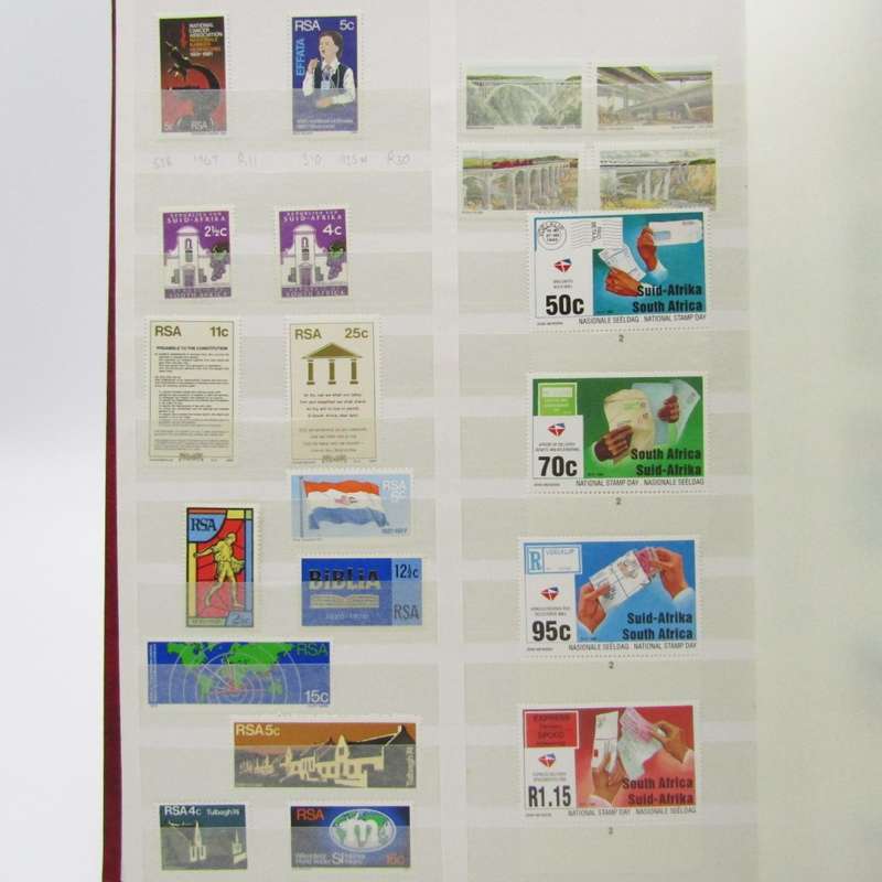 Excellent album with more than 650 South Africa mint stamps