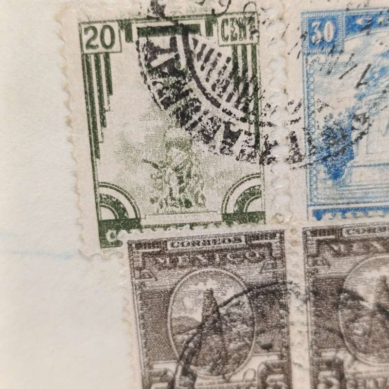 Registered cover sent from Mexico to London, England Nov 1946 with 4 Mexican stamps