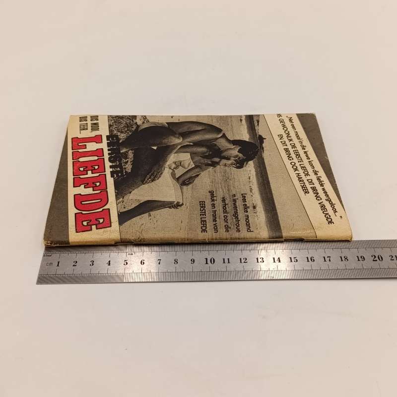 Die Wit Tier no 101 Afrikaans photo comic book