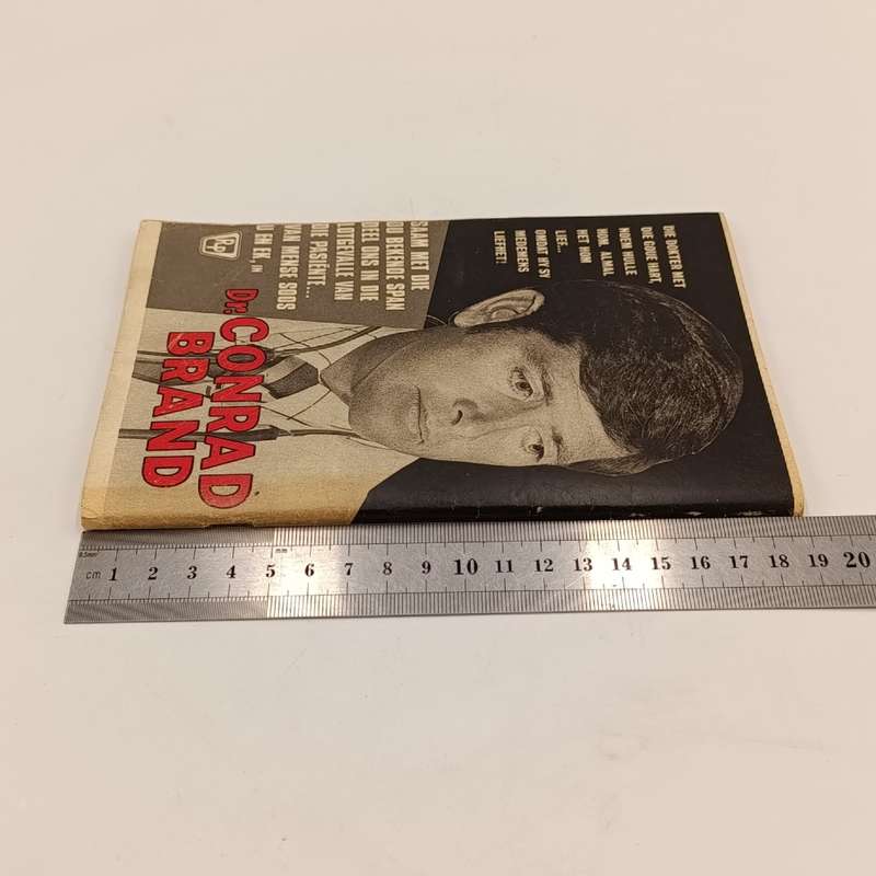 Die Wit Tier no 102 Afrikaans photo comic book