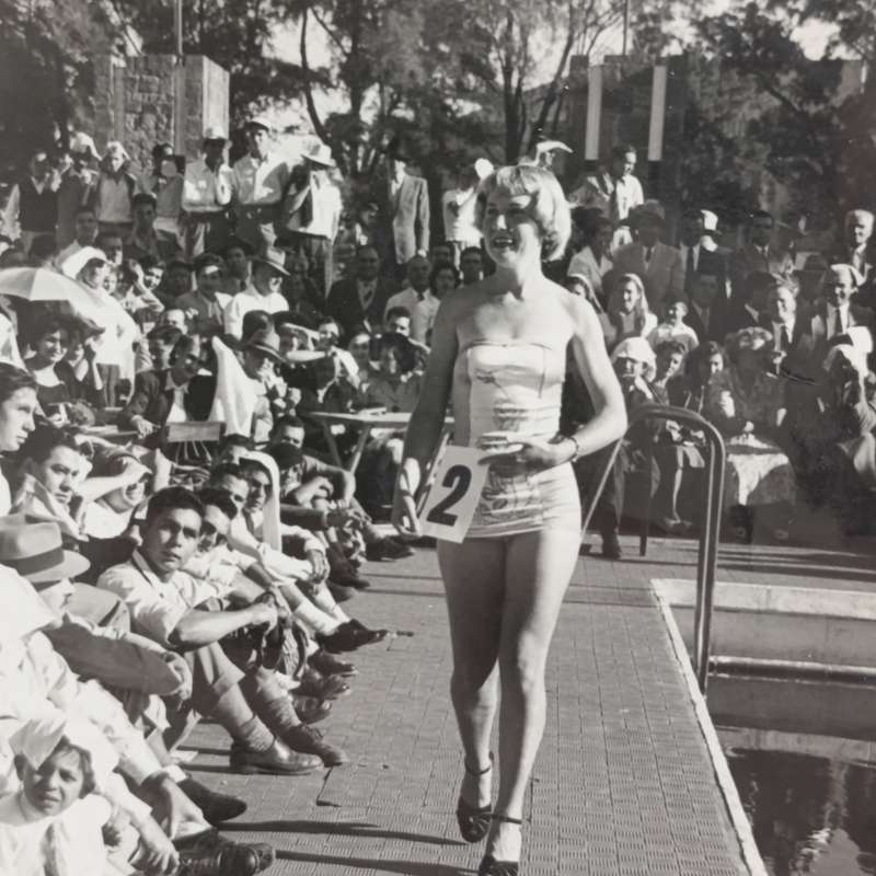 Vintage beauty contest photo - probably Spain/Portugal