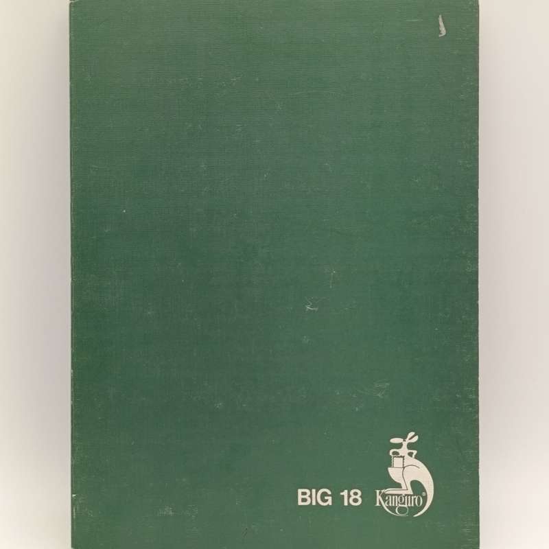 Excellent 32 page stamp album - as good as new