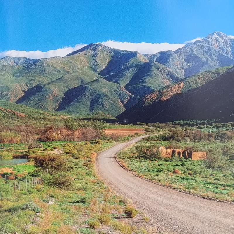 Overland through Southern Africa - 14 Tour with maps by Willie and Sandra Olivier