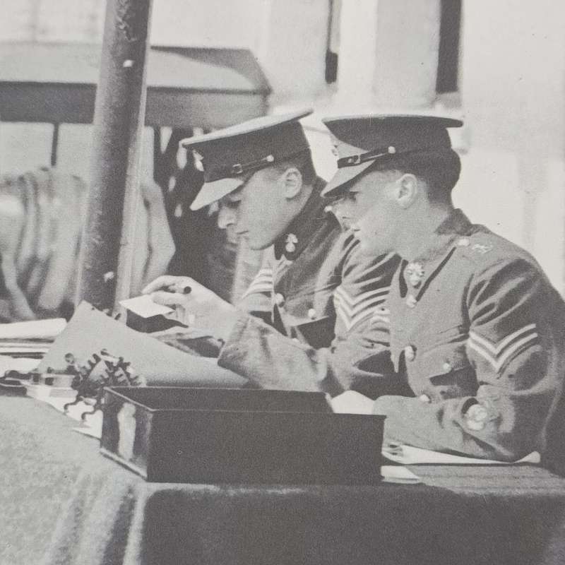 The World at Arms - The Reader's Digest Illustrated History of World War 2