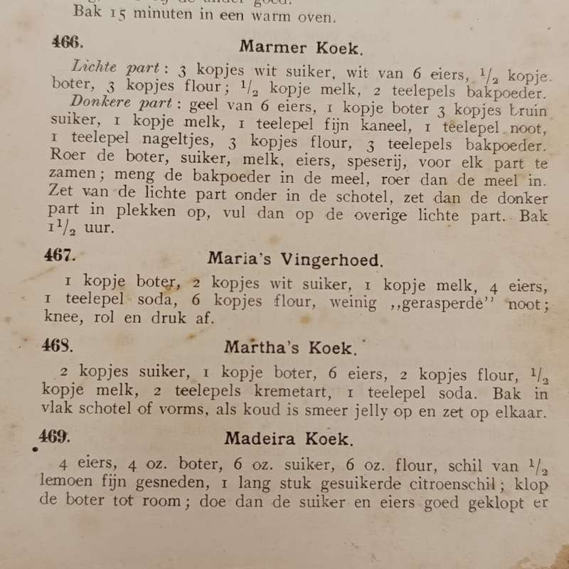 Oranje Kook-, Koek- en Resepten-boek voor Zuid-Afrika door Mevr.D.J.H - 1913 issue