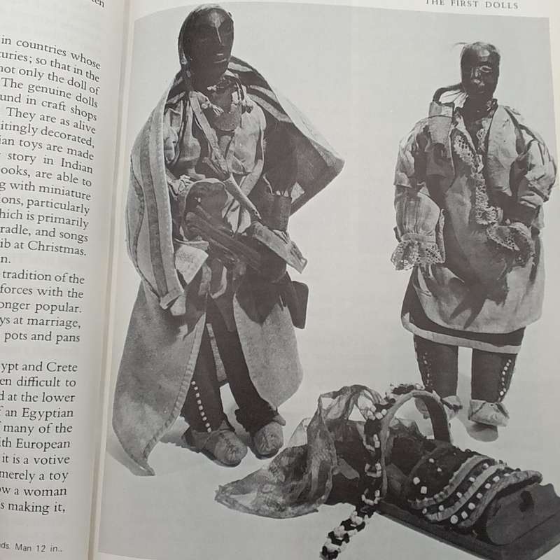 The Collector's History of dolls by Constance Eileen King