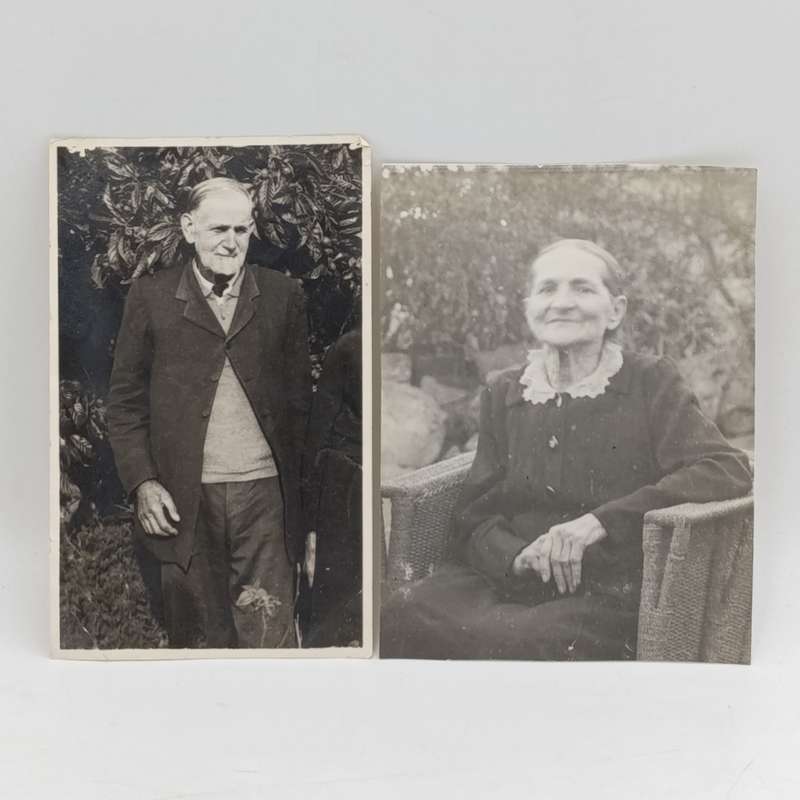 Vintage photos of Ouma Swart & Oom Thys Swart van Napier