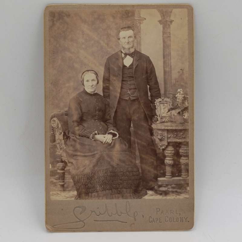 Antique photo of the Theron couple from Paarl area (Klein Drakenstein)