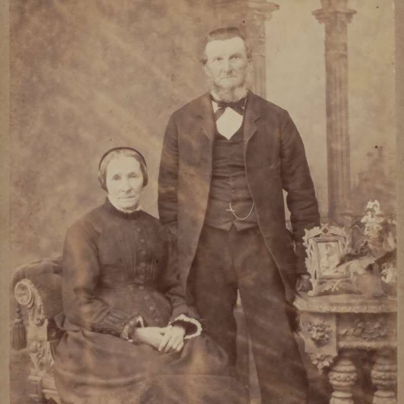 Antique photo of the Theron couple from Paarl area (Klein Drakenstein)