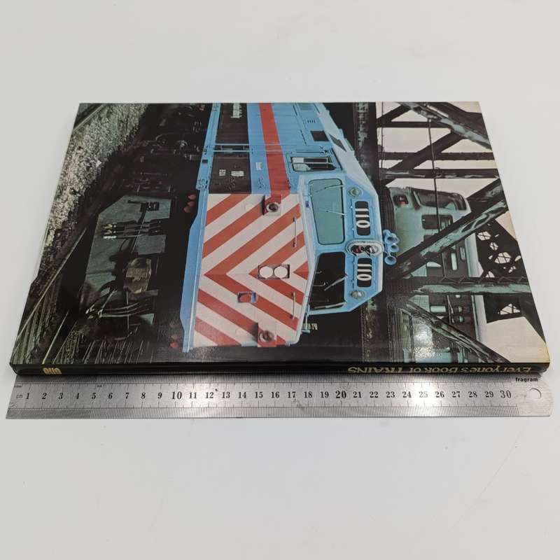 Everyone's book of trains by Brian Haresnape