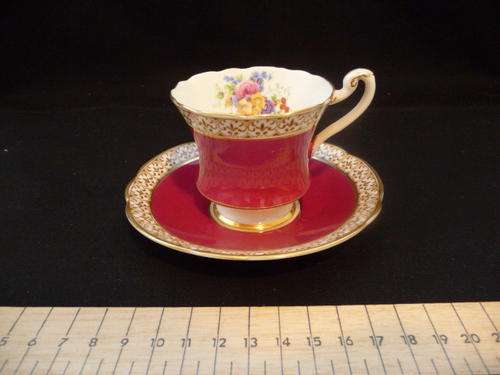 Paragon by Appointment Fine China - Cup and saucer - Made in England
